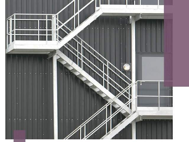 Изготовление и монтаж пожарных лестниц в Сочи быстро и надежно