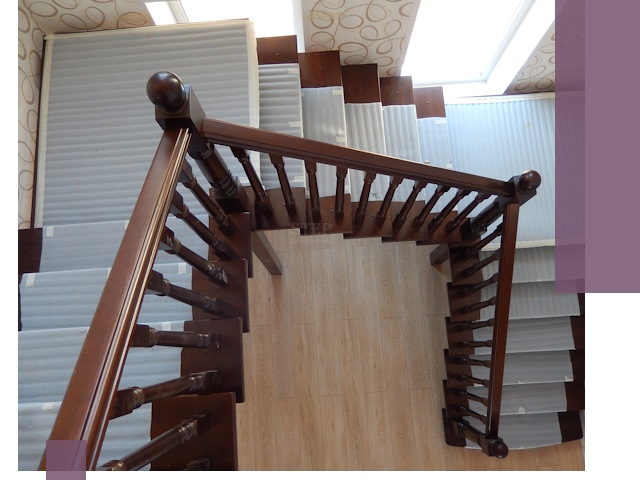 П-образные лестницы под ключ в Сочи — изготовление и монтаж