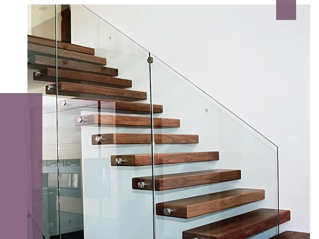 Стеклянные перила для лестницы в Сочи от 14987 руб.