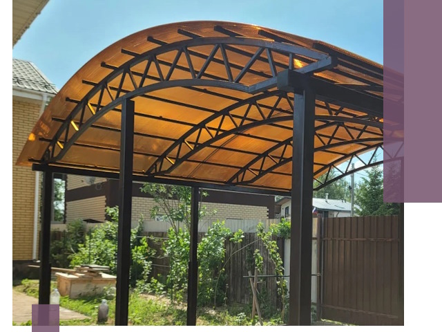 Изготовление навесов под ключ в Сочи из качественных материалов